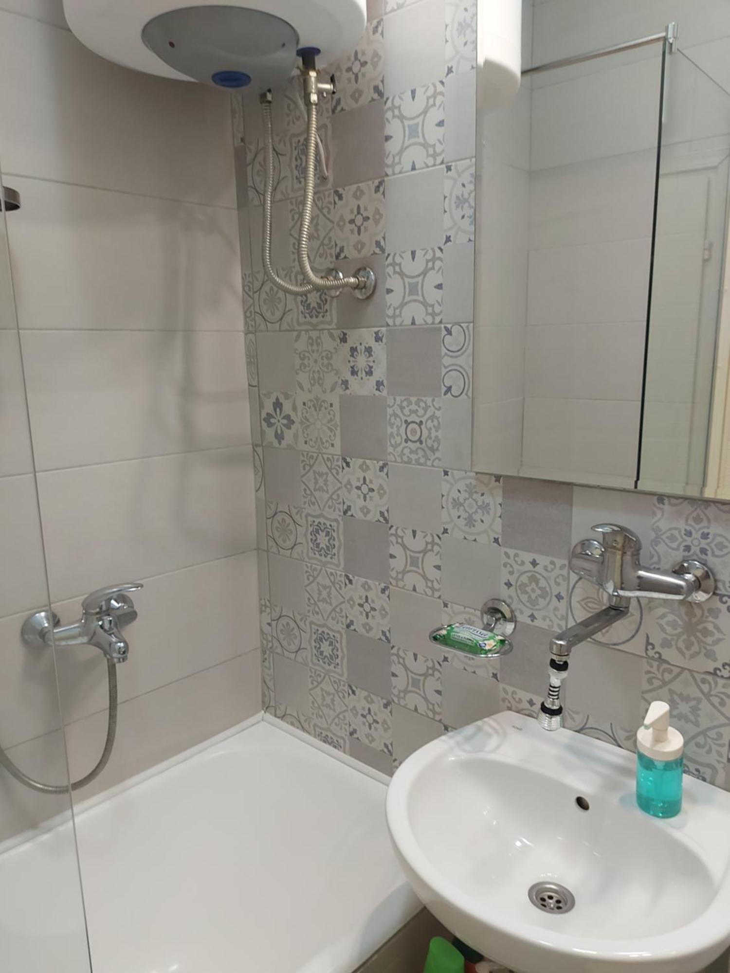 By The Park Free Parking Appartement Belgrado Buitenkant foto